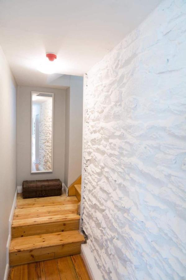 Apartments In Dingle Town Center 외부 사진